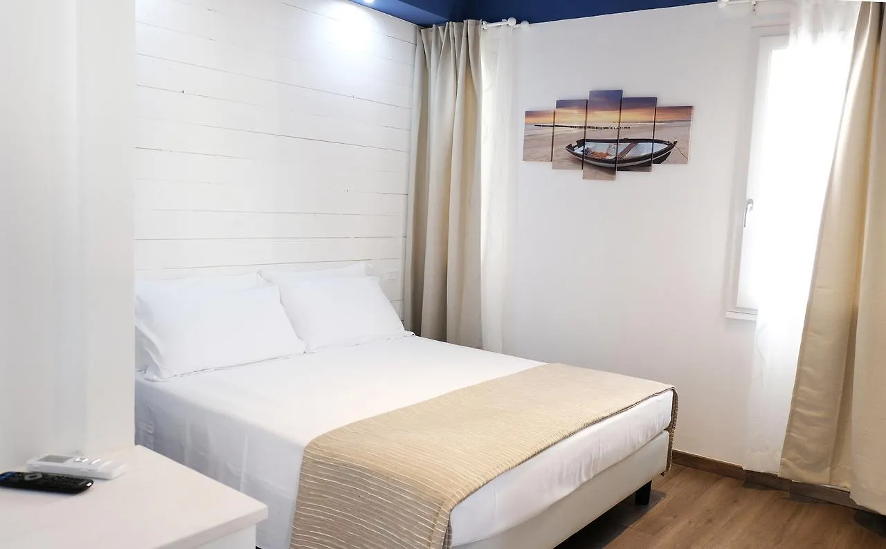 Hotel Della Contrada Marina di Cecina 3*,